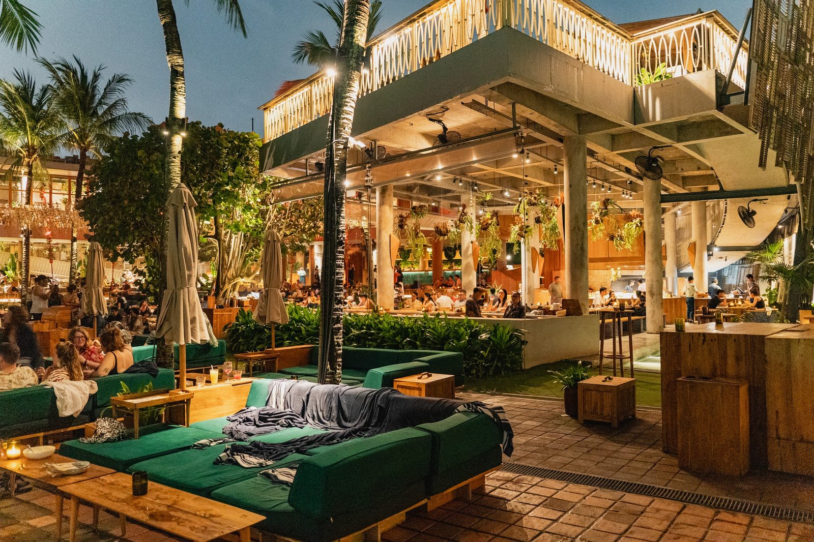 Potato Head Beach Club｜JOURNAL