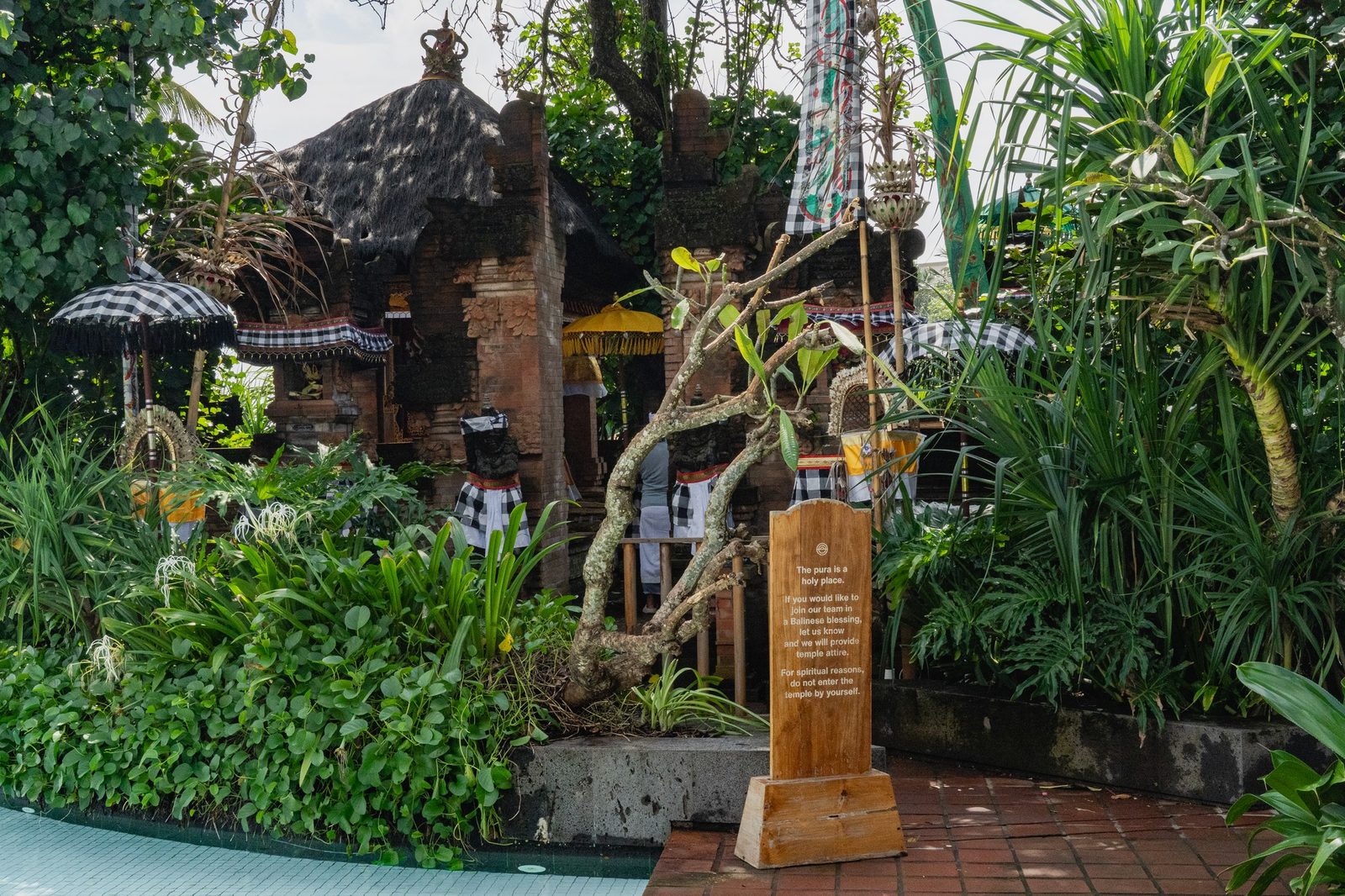 Potato Head Beach Club｜JOURNAL