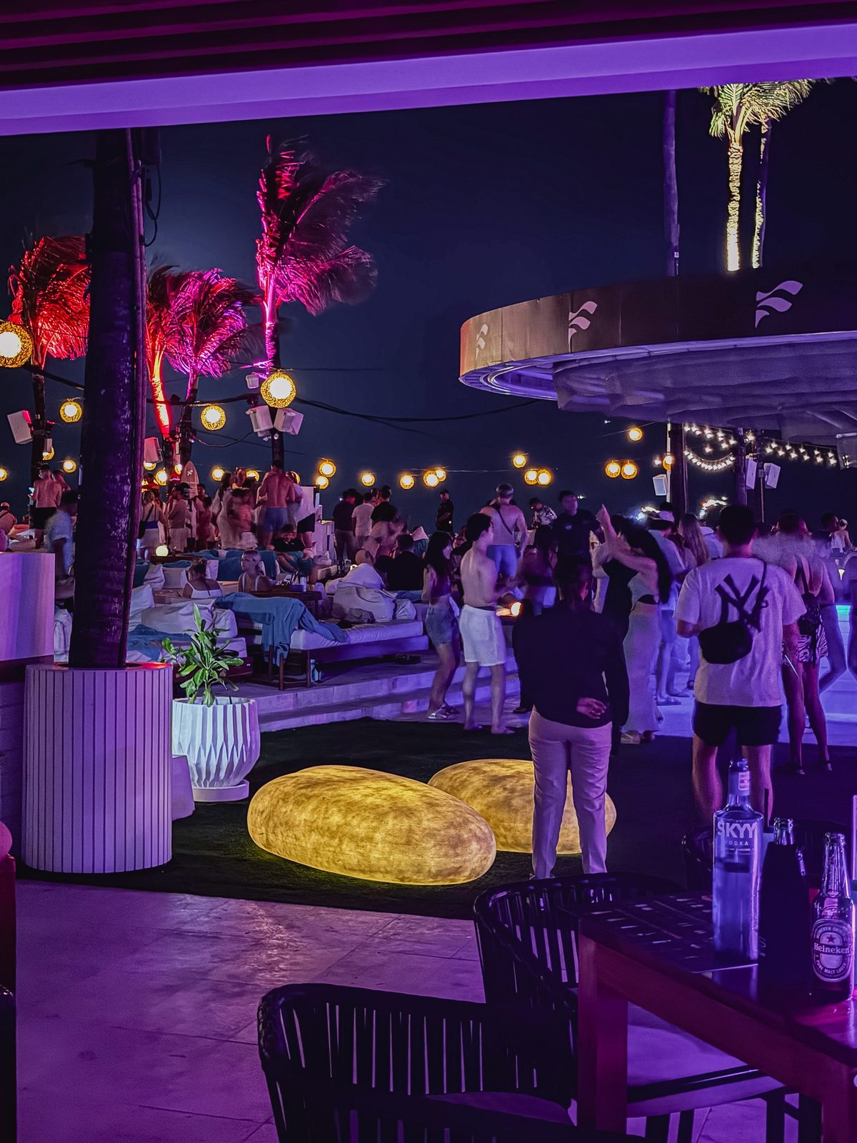 FINNS Beach Club｜JOURNAL