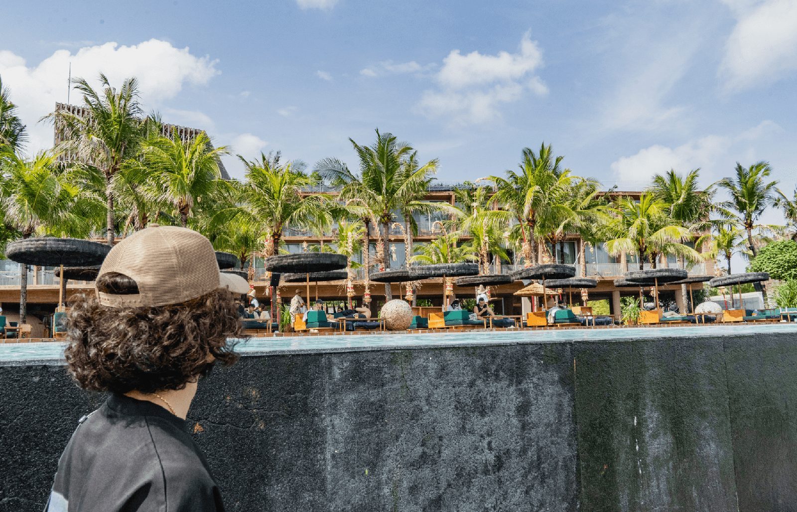 Potato Head Beach Club｜JOURNAL