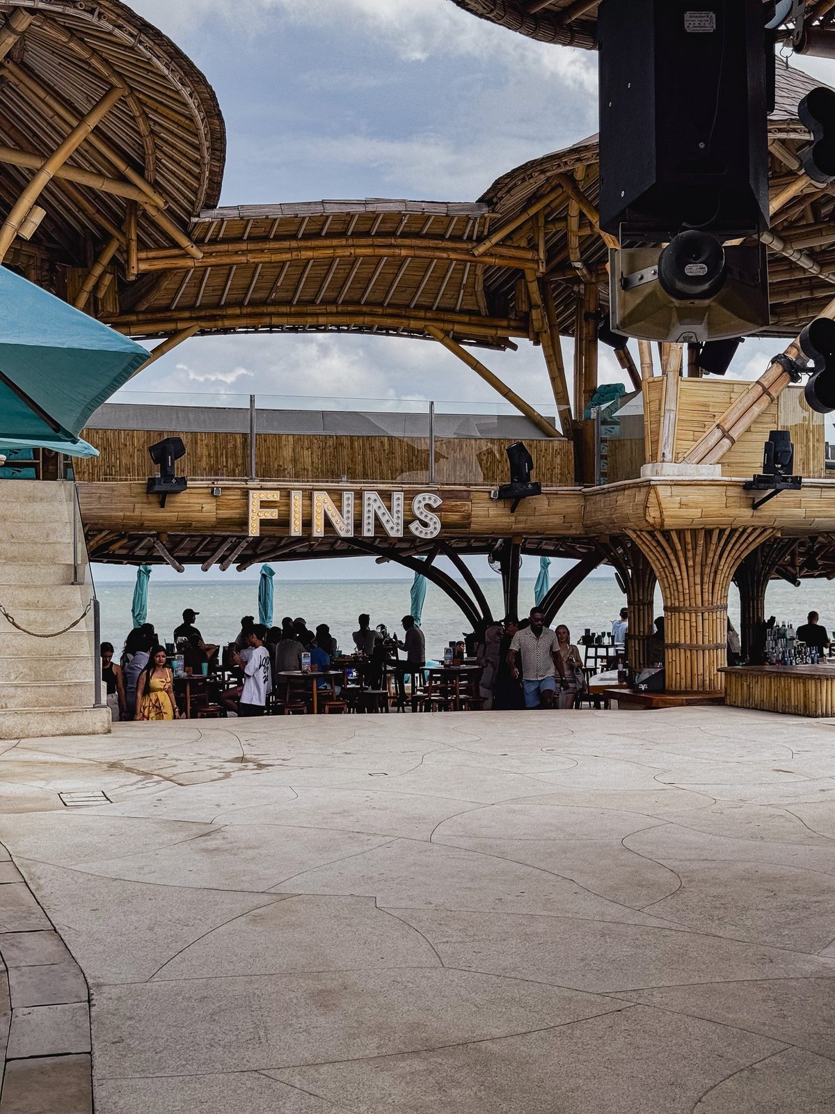 FINNS Beach Club｜JOURNAL