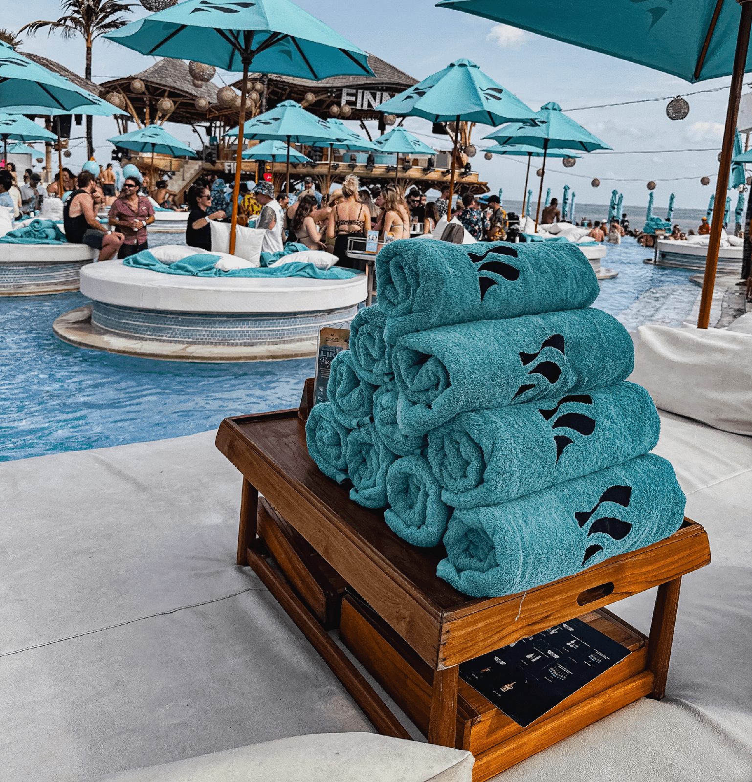 FINNS Beach Club｜JOURNAL