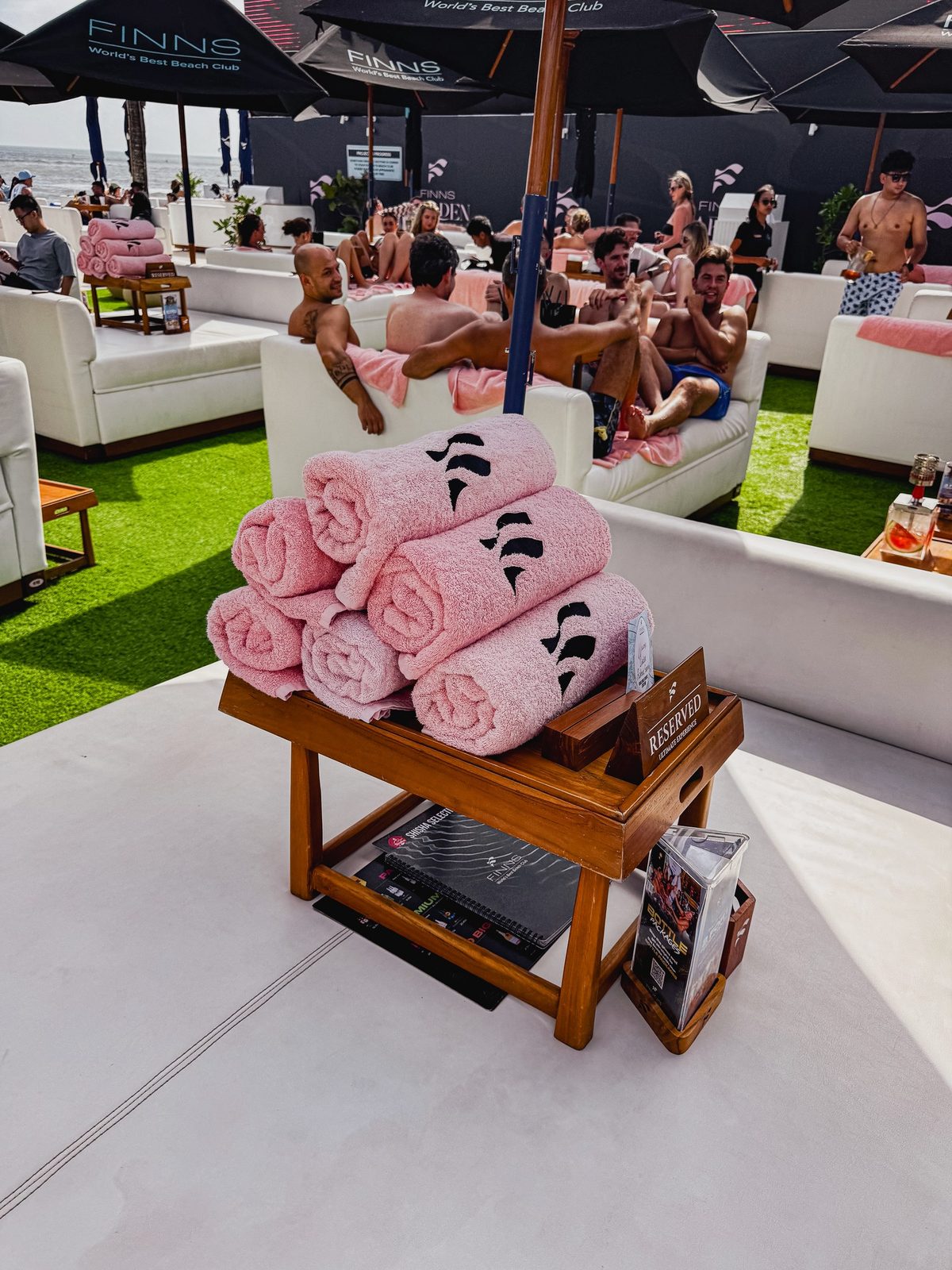 FINNS Beach Club｜JOURNAL