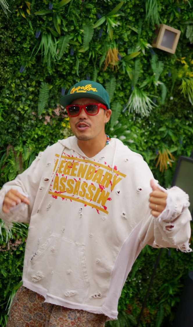 「ベイビー アイラブユー」で有名なアーティストの TEE さんが、青山ルーフトップラウンジで新曲の撮影をされました